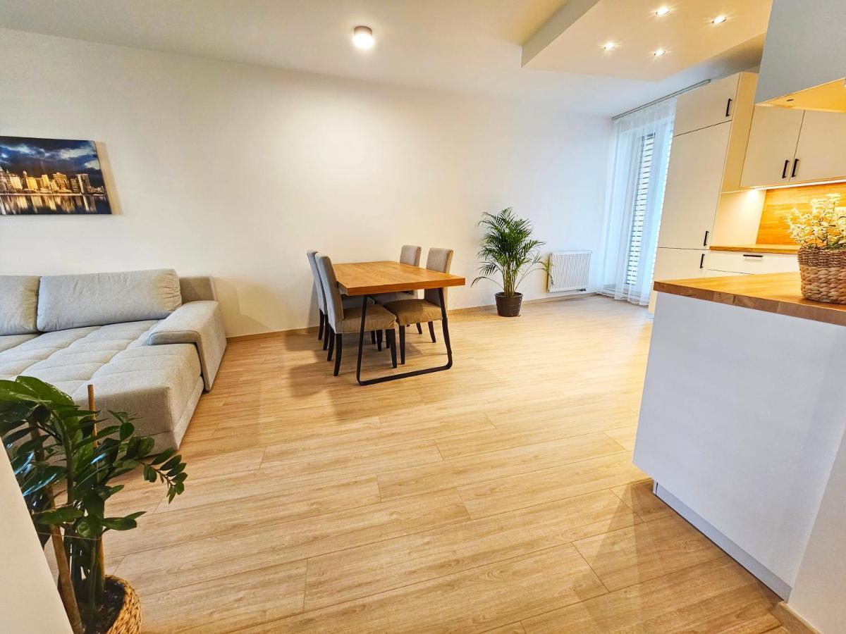 3 Room Apartment 2X Balcony, New Building, 21 Bratislava Exterior foto